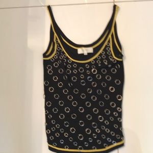 Black top with yellow trim